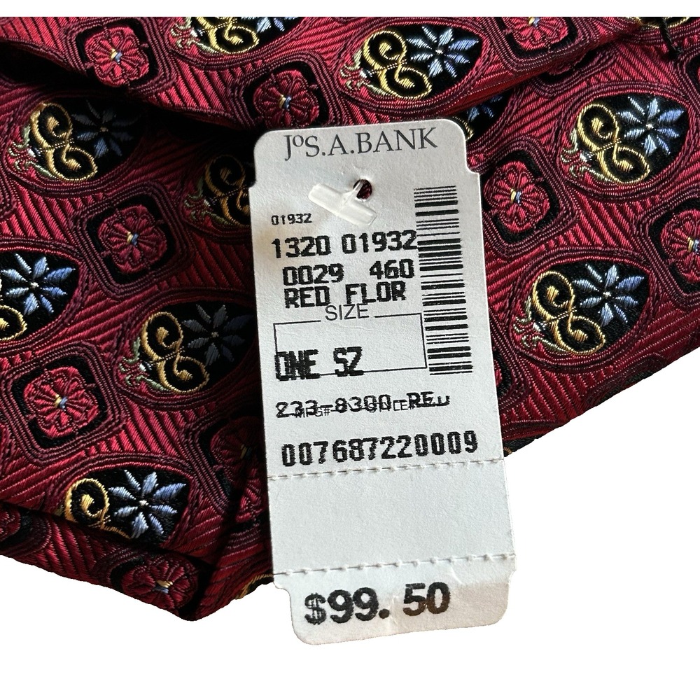 Jos. A. Bank Signature Gold Tie Red Silk w/ Regal Medallion Motif 3.5"x58" NWT‎ - Picture 6 of 9